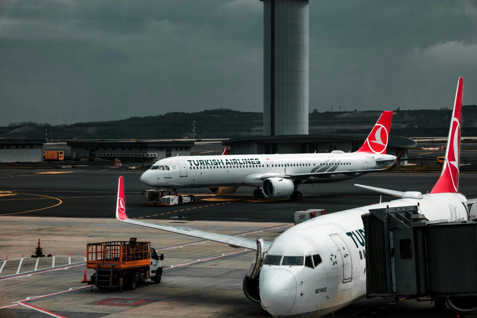 Carinici u šoku nakon što su otvorili paket u istanbulskoj zračnoj luci